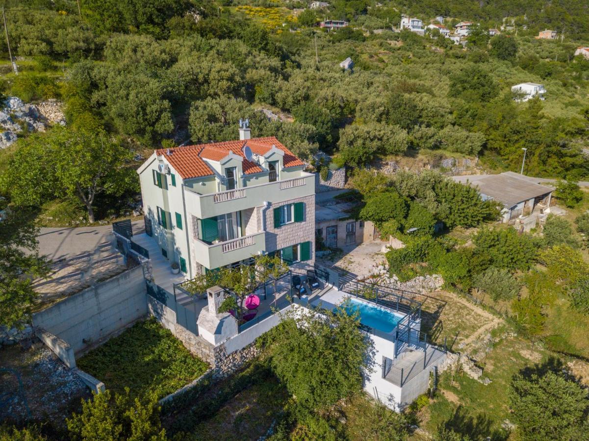Marina - Holiday Home With Sea View Makarska Esterno foto