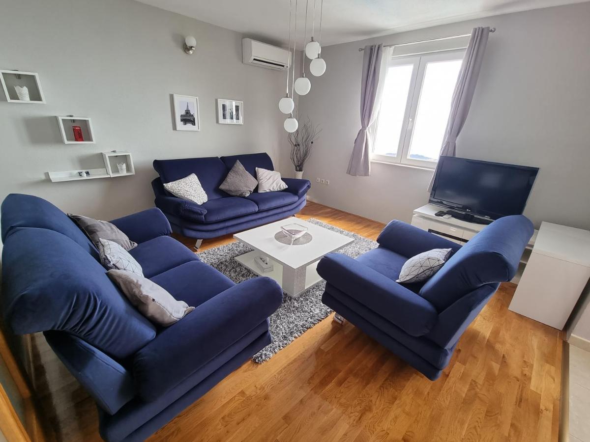 Marina - Holiday Home With Sea View Makarska Esterno foto