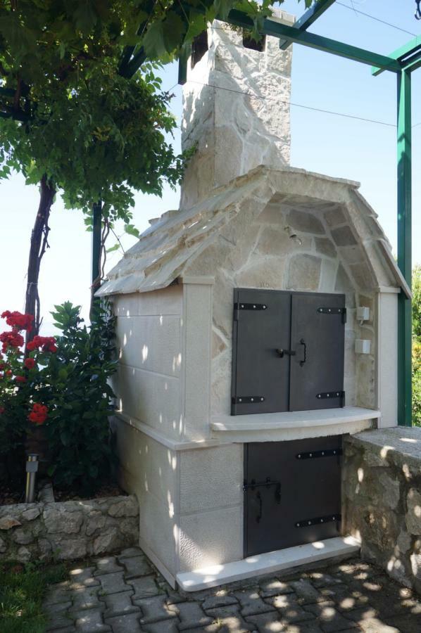 Marina - Holiday Home With Sea View Makarska Esterno foto